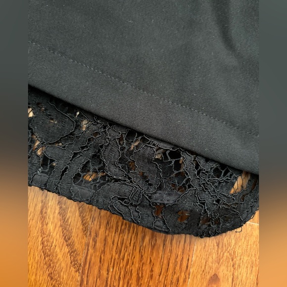 ANN TAYLOR Lace Trim Pencil Skirt - Picture 7 of 8